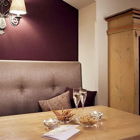 Morosani Schweizerhof 4* دافوس