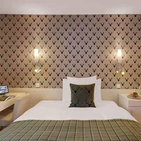 모로사니 슈바이처호프 4*