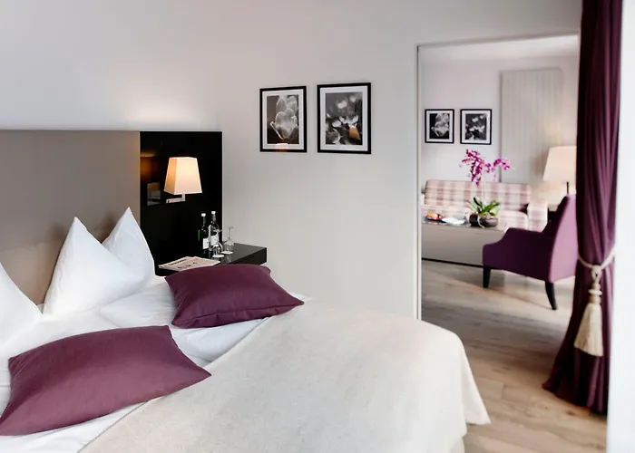 Morosani Schweizerhof Hotell 4*