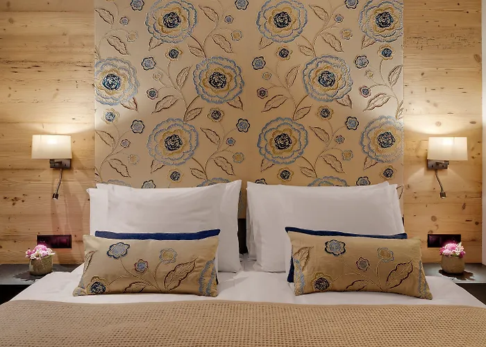 Morosani Schweizerhof Hotell 4*