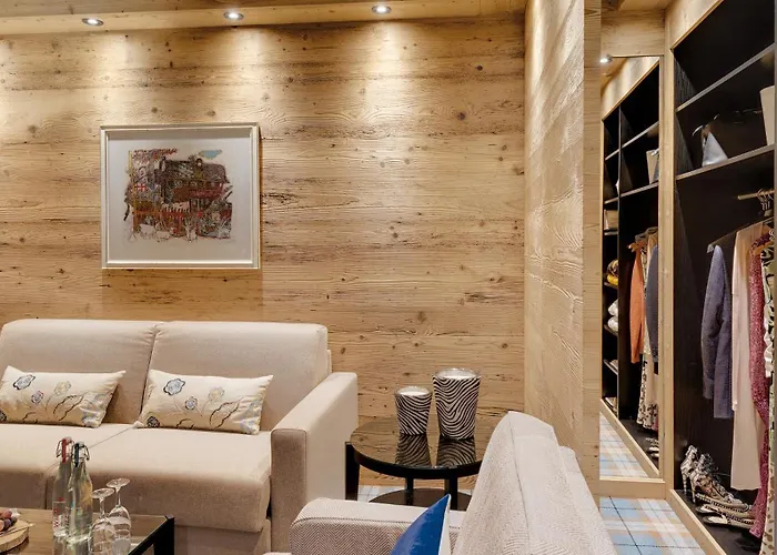 Hotell Morosani Schweizerhof 4*